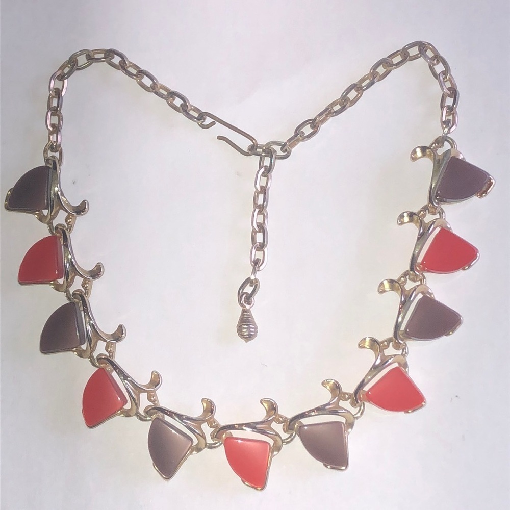 Vintage Red and Brown Geometric Thermoset Choker Necklace